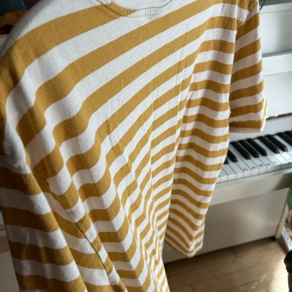 Old Navy Yellow and White Striped Embroidered Top XL - Picture 13 of 16